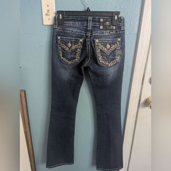 Miss Me Women's Blue Jeans - Picture 4 of 7